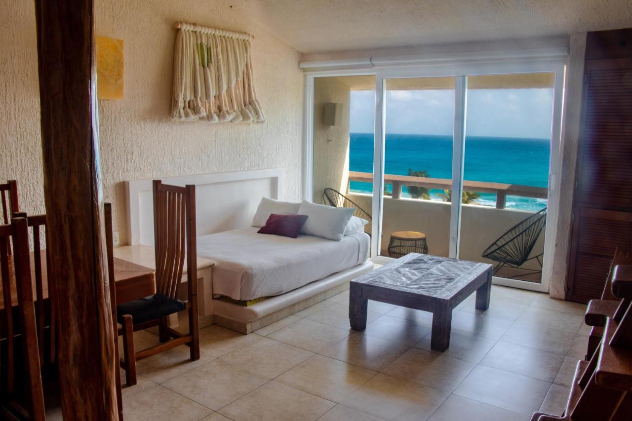 Rodero By Solymar Beach Front Condos In Hotel Zone Cancun Exterior photo