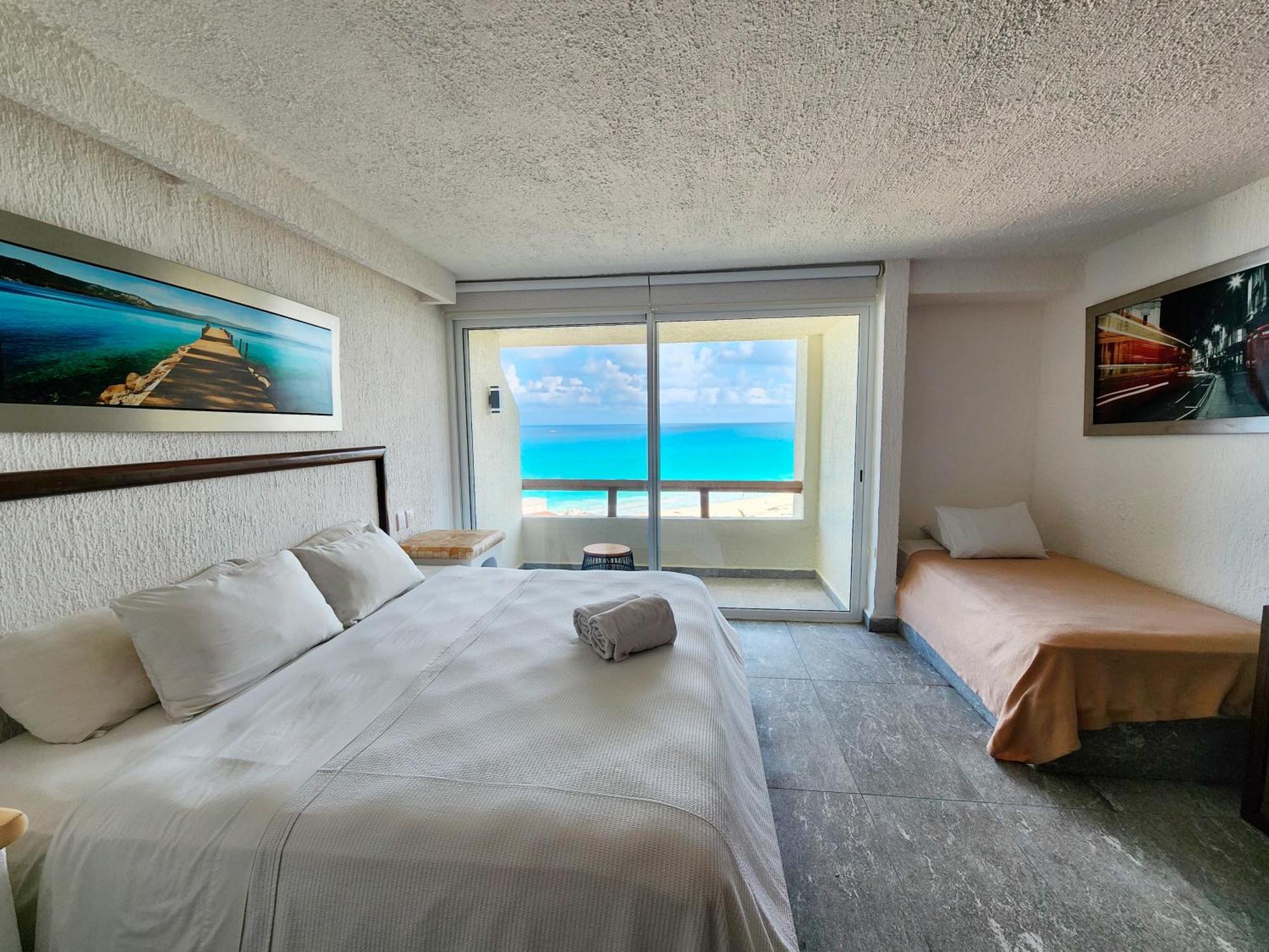 Rodero By Solymar Beach Front Condos In Hotel Zone Cancun Exterior photo