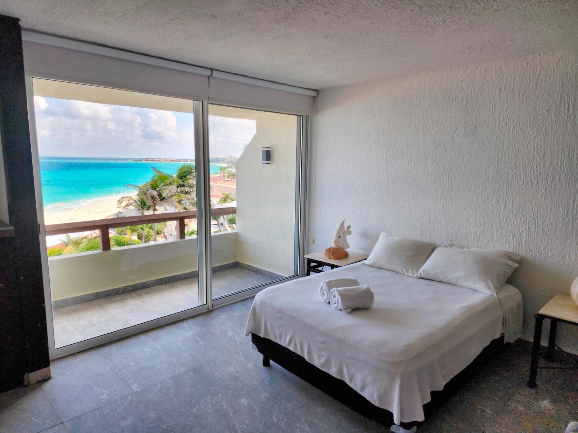 Rodero By Solymar Beach Front Condos In Hotel Zone Cancun Exterior photo