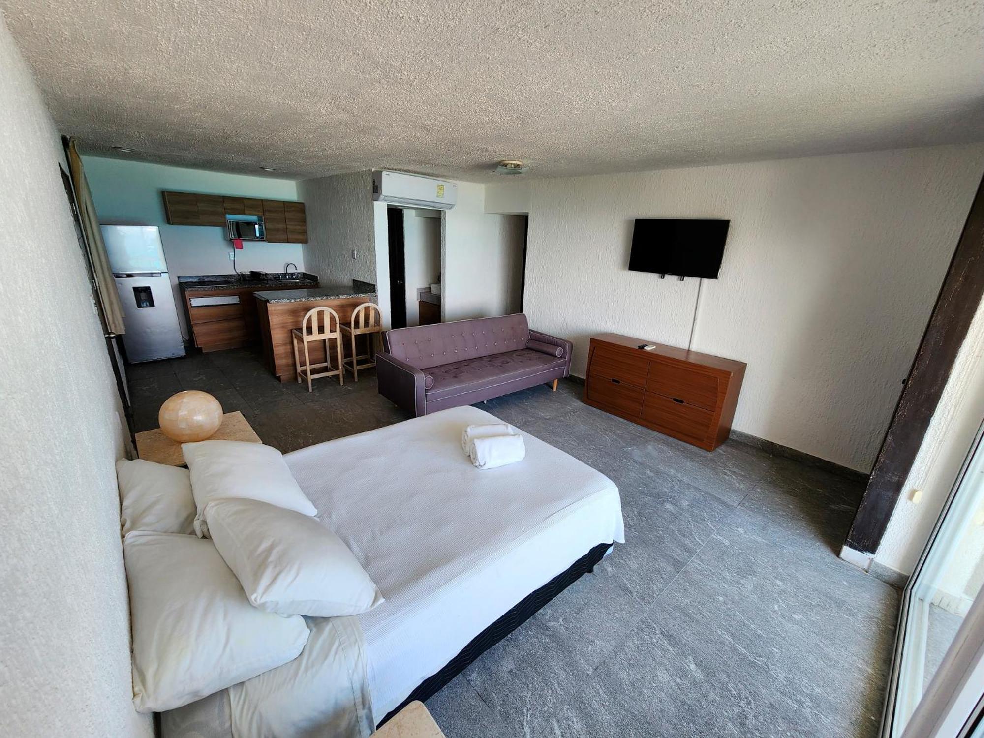 Rodero By Solymar Beach Front Condos In Hotel Zone Cancun Exterior photo