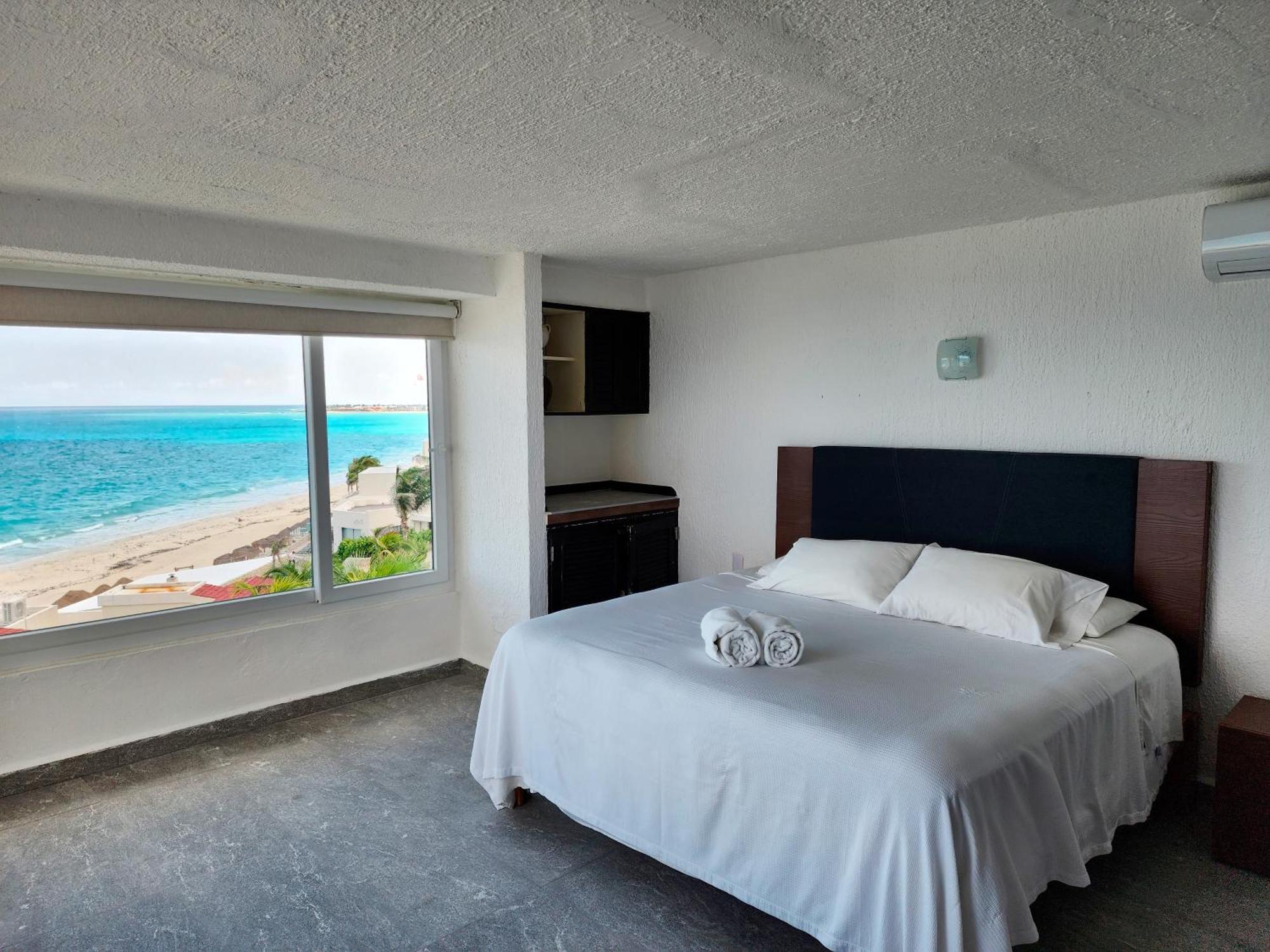 Rodero By Solymar Beach Front Condos In Hotel Zone Cancun Exterior photo