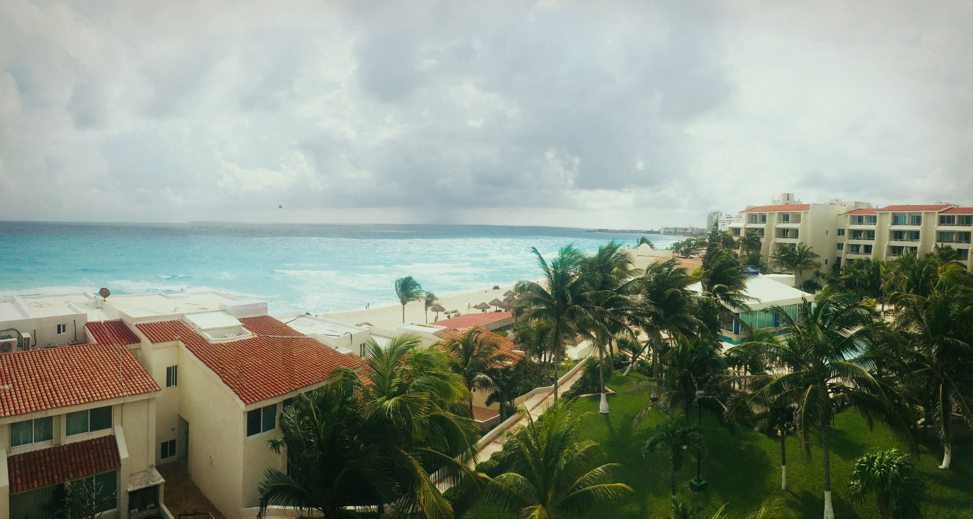 Rodero By Solymar Beach Front Condos In Hotel Zone Cancun Exterior photo