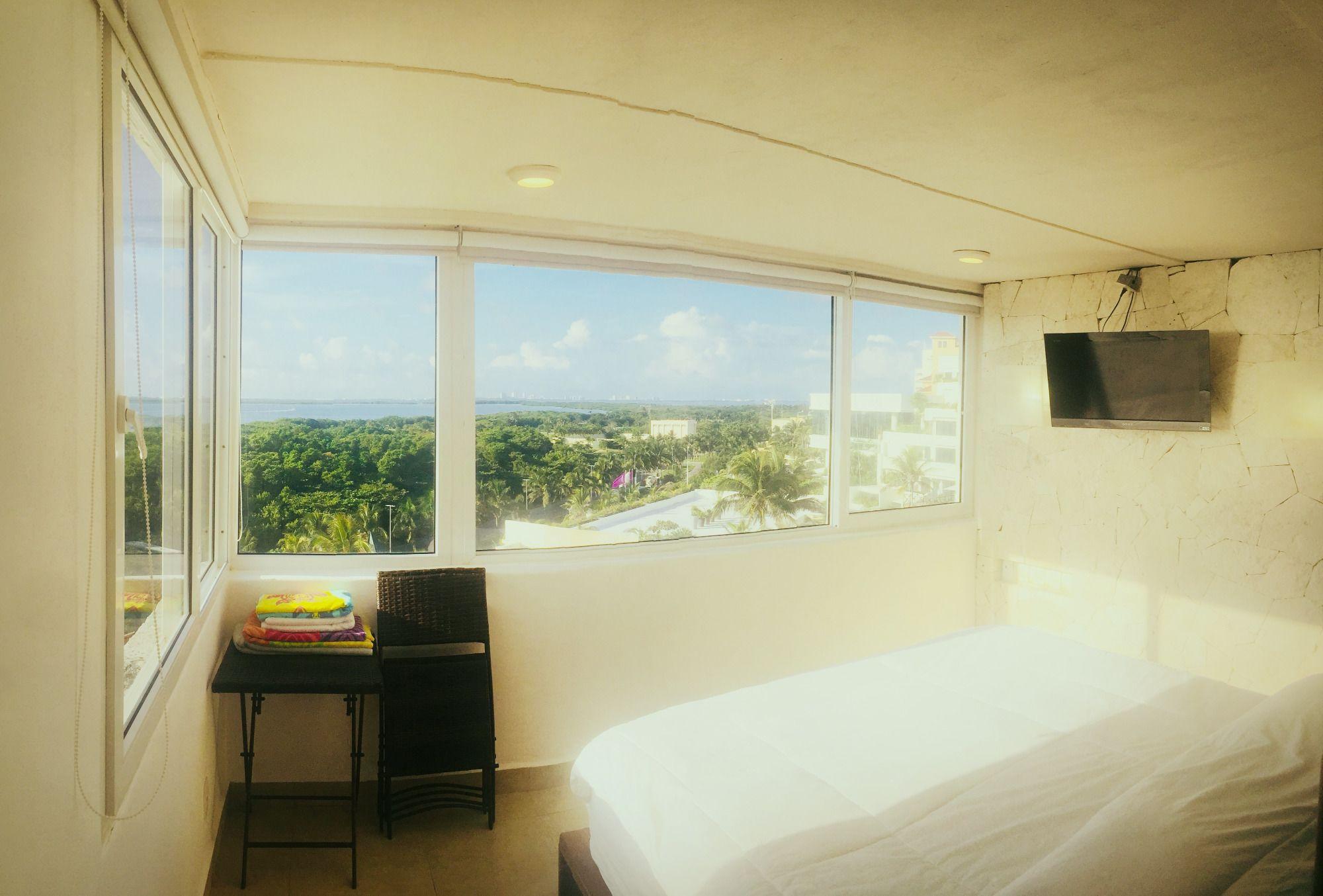 Rodero By Solymar Beach Front Condos In Hotel Zone Cancun Exterior photo