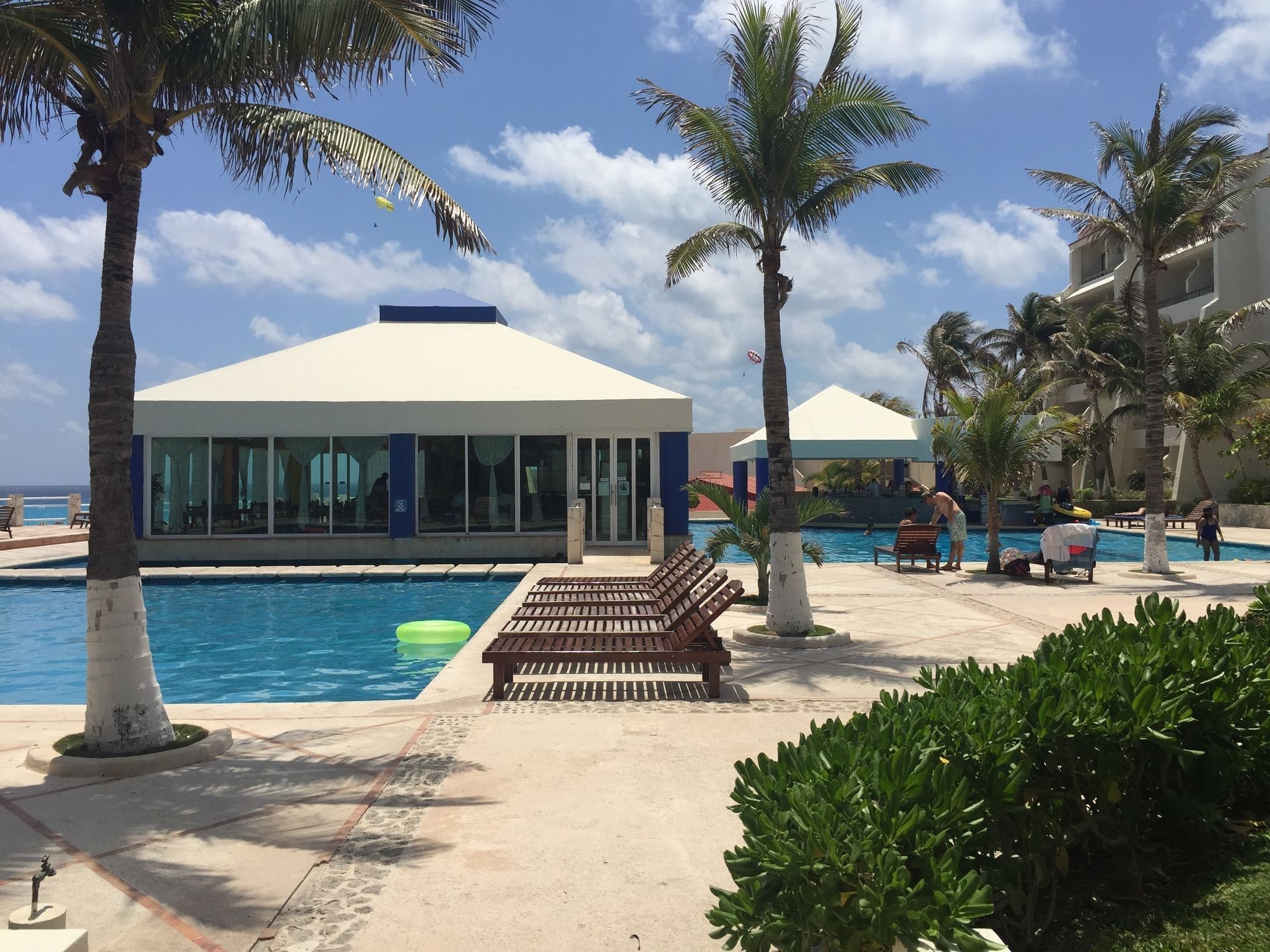 Rodero By Solymar Beach Front Condos In Hotel Zone Cancun Exterior photo